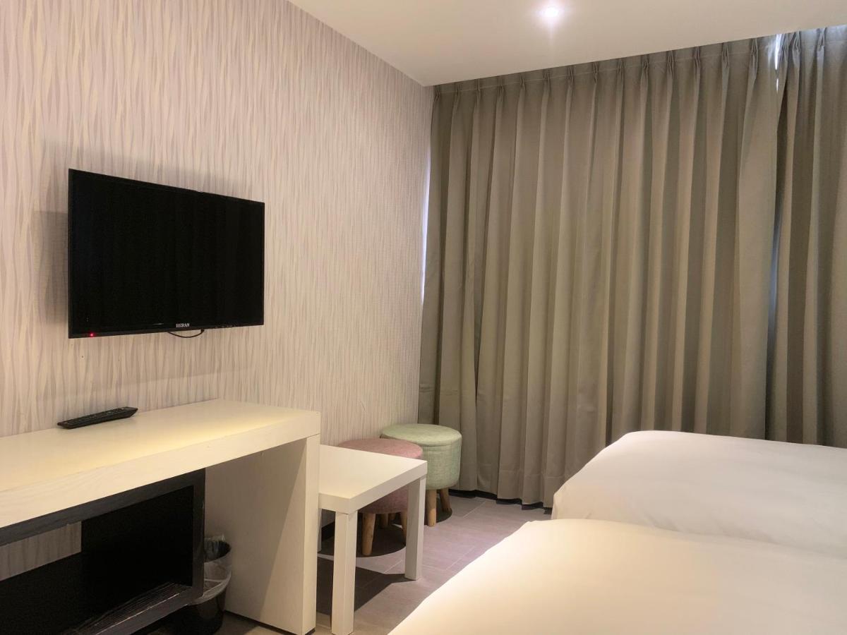 Wholesome Hotel Taipei Exterior foto